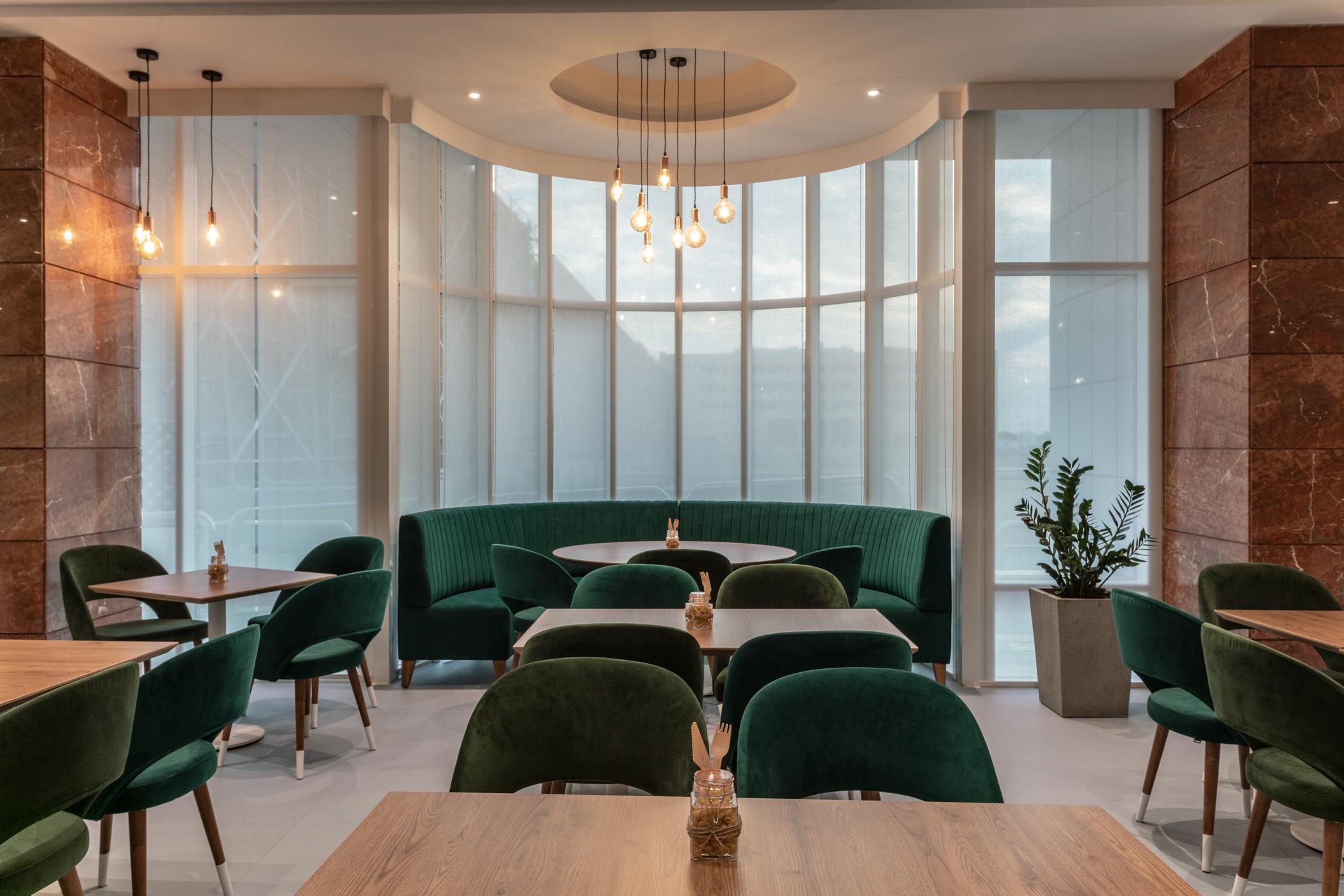 Leva Hotel Mazaya Centre Дубай Екстериор снимка